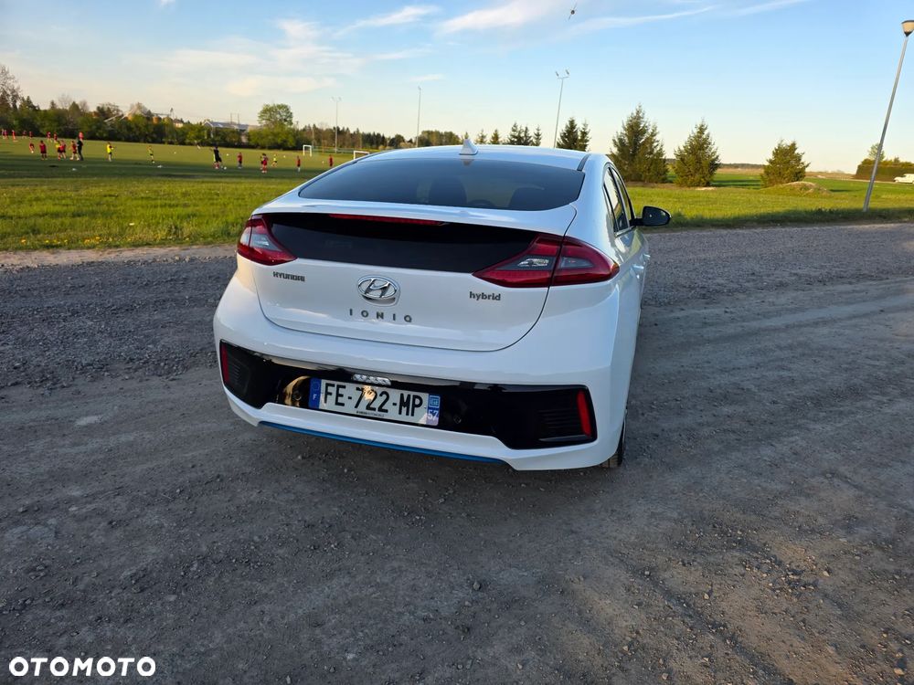 Hyundai IONIQ 1.6 GDI Premium - 7