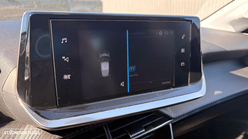 Peugeot 208 1.2 PureTech SE Style - 20