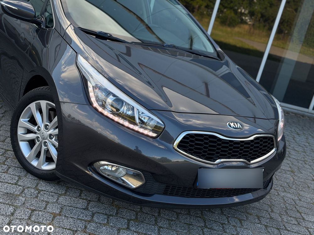 Kia Ceed 1.6 CRDi XL - 27