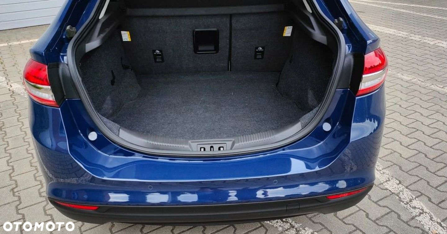Ford Mondeo - 31