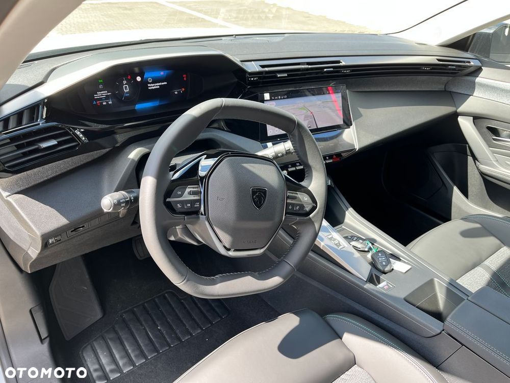 Peugeot 308 - 13