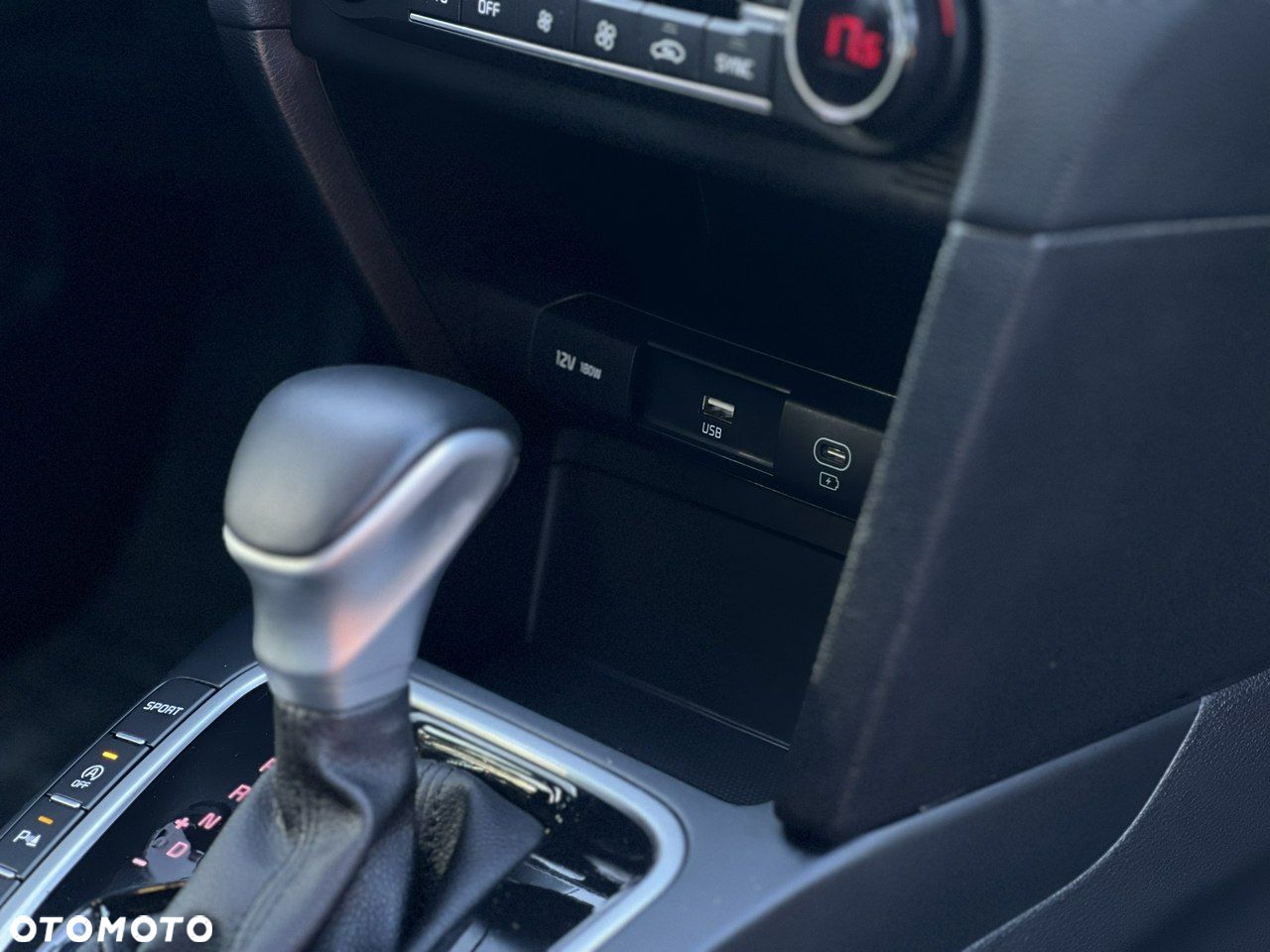 Kia Ceed 1.5 T-GDI M DCT - 28