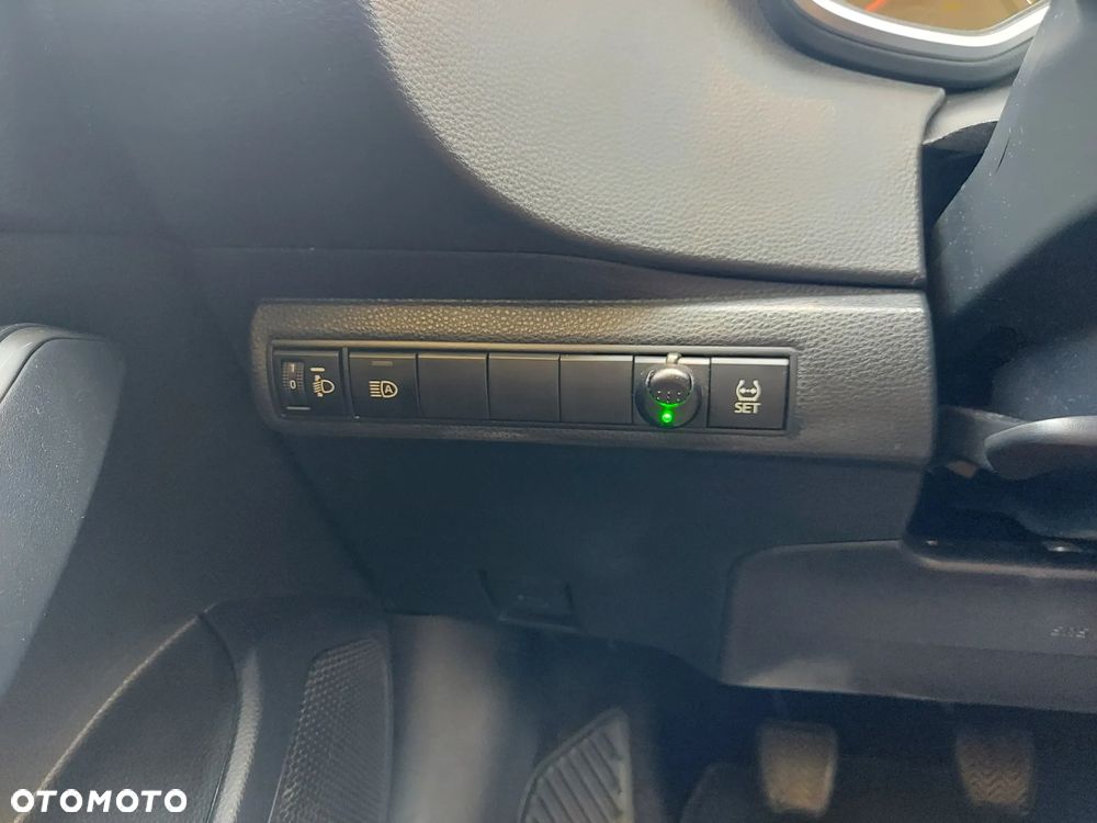 Toyota Corolla 1.5 Comfort - 18