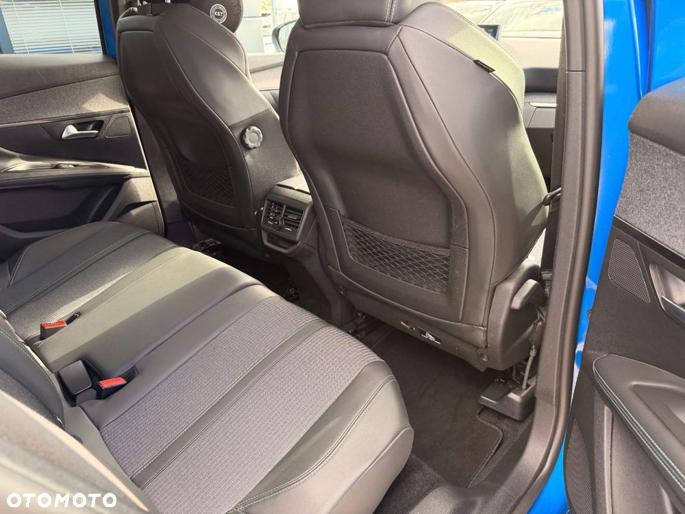 Peugeot 3008 1.5 BlueHDi Allure S&S EAT8 - 16