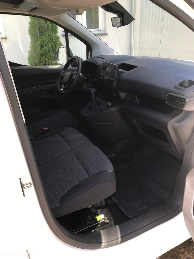Opel Combo - 12