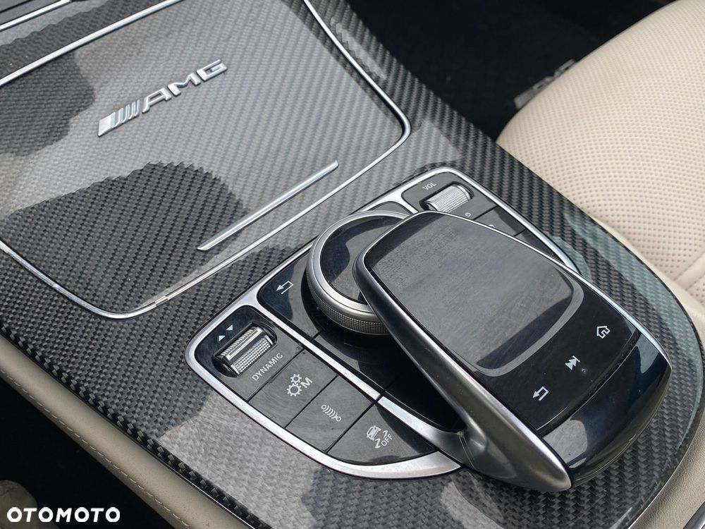Mercedes-Benz Klasa E - 29