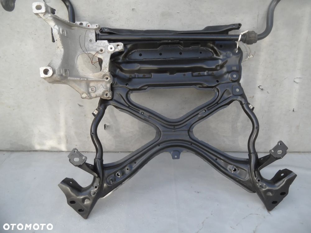 SANKI KOŁYSKA WÓZEK AUDI A4 B9 8W1399347G - 2