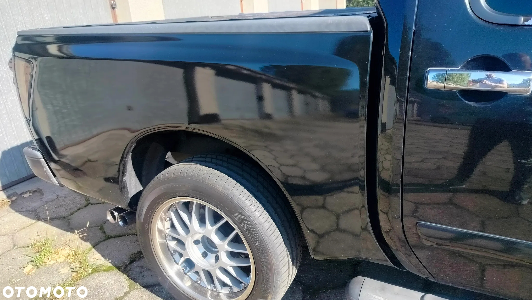 Nissan Titan 5.6 V8 LE Crew Cab - 14