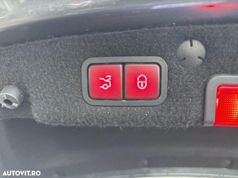 Mercedes-Benz C - 20