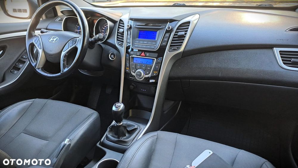 Hyundai i30 1.6 Style - 13