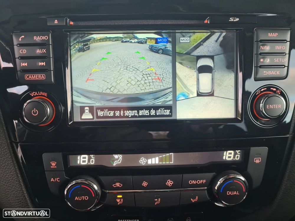 Nissan Qashqai 1.2 DIG-T N-Connecta - 29