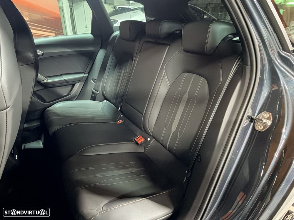 Cupra Leon ST 1.4 e-Hybrid VZ DSG - 6