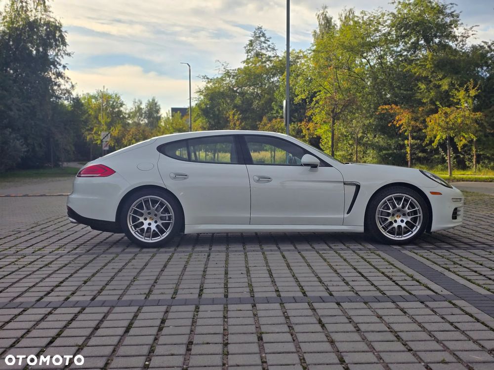 Porsche Panamera 4 Edition - 6