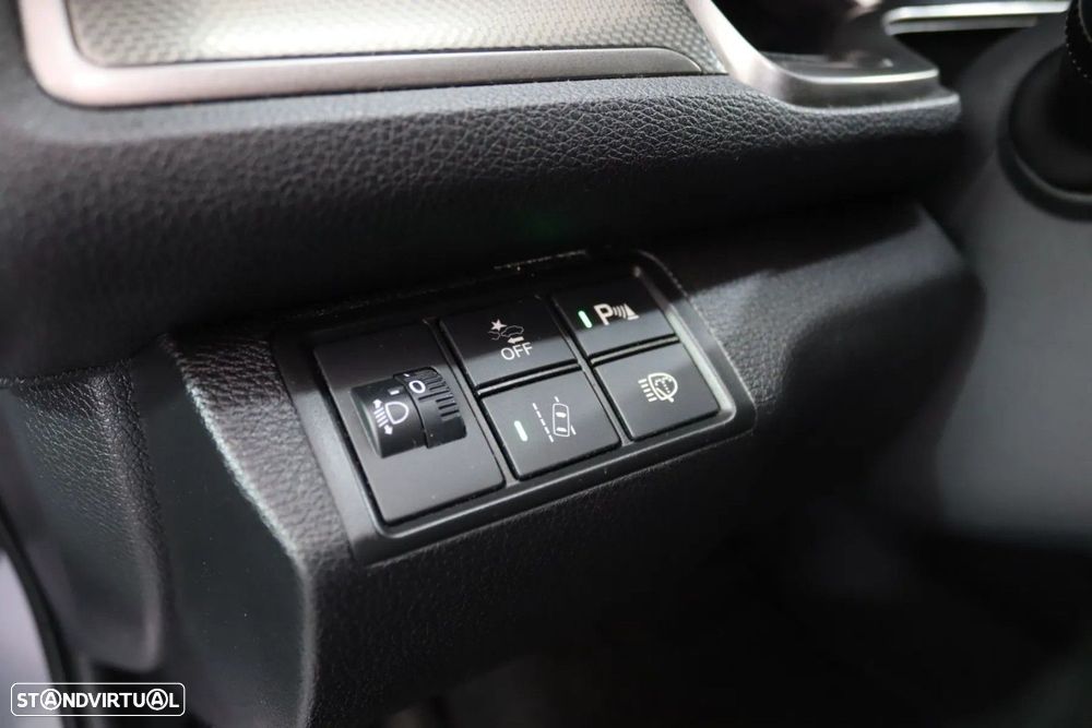 Honda Civic 1.0 i-VTEC Elegance CVT - 11
