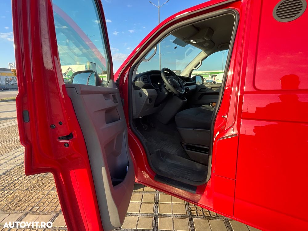 Volkswagen Transporter - 4