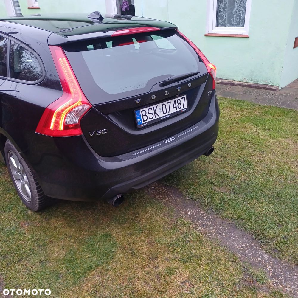 Volvo V60 T3 Kinetic - 5