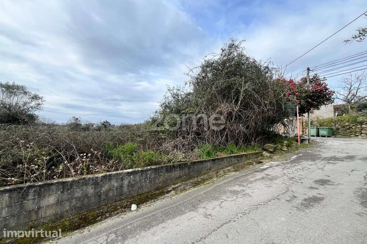 Terrenos Urbanizáveis em Serviçaria, Rio de Moinhos, Satão, Viseu. - Grande imagem: 2/7
