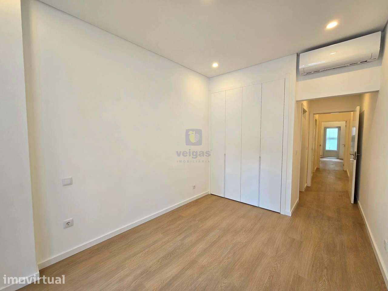 Apartamento T2 com varanda e duas frentes no empreendimento ANJOS 49 - Grande imagem: 3/18