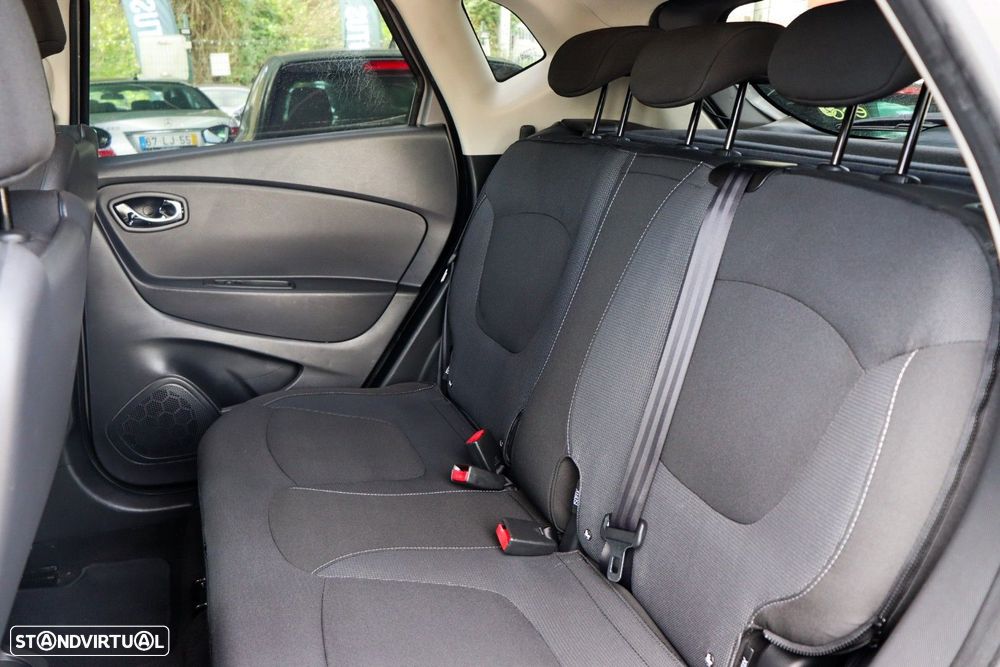 Renault Captur 1.5 dCi Exclusive - 13