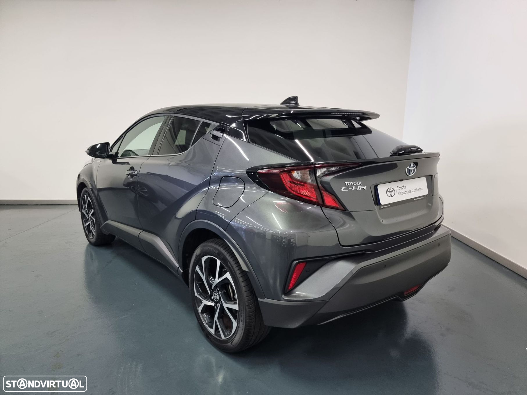 Toyota C-HR - 2