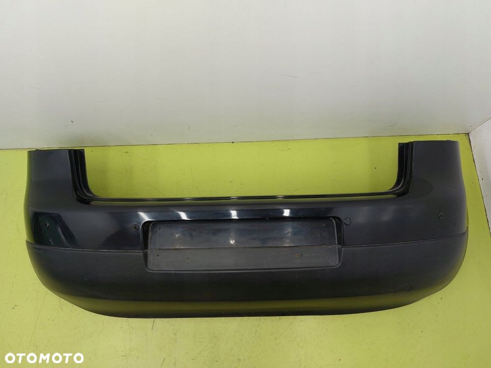 Zderzak tylny tył VW Golf V 2003-2008 Hatchback CZARNY LC9Z CZUJNIKI - 1