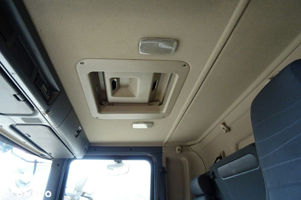 Scania P250 Euro 6 sypialna, firanka 18pal, winda, sprowadzony - 34