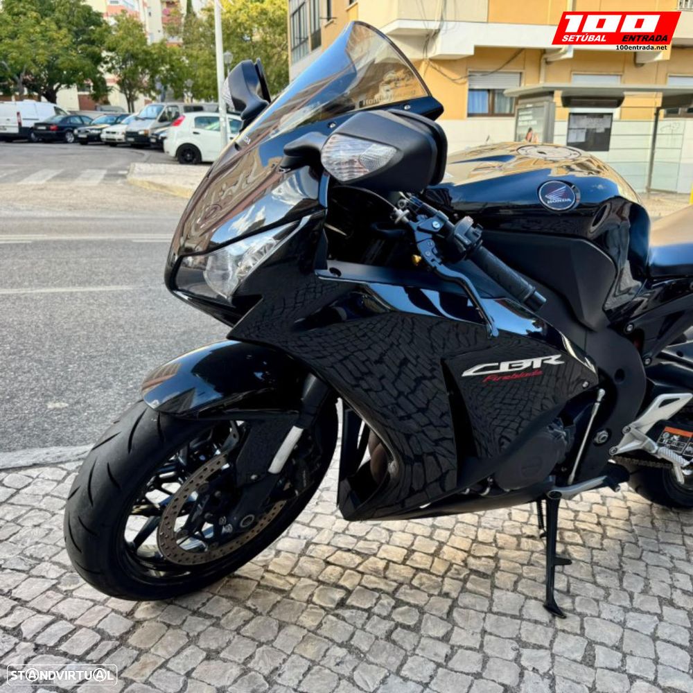 Honda CBR 1000 RR - 3