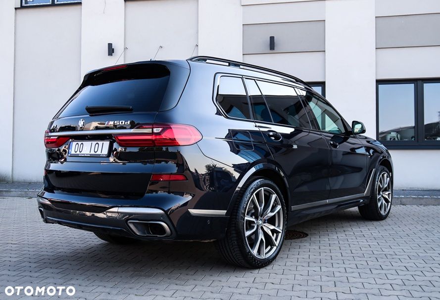 BMW X7 M50d sport - 8