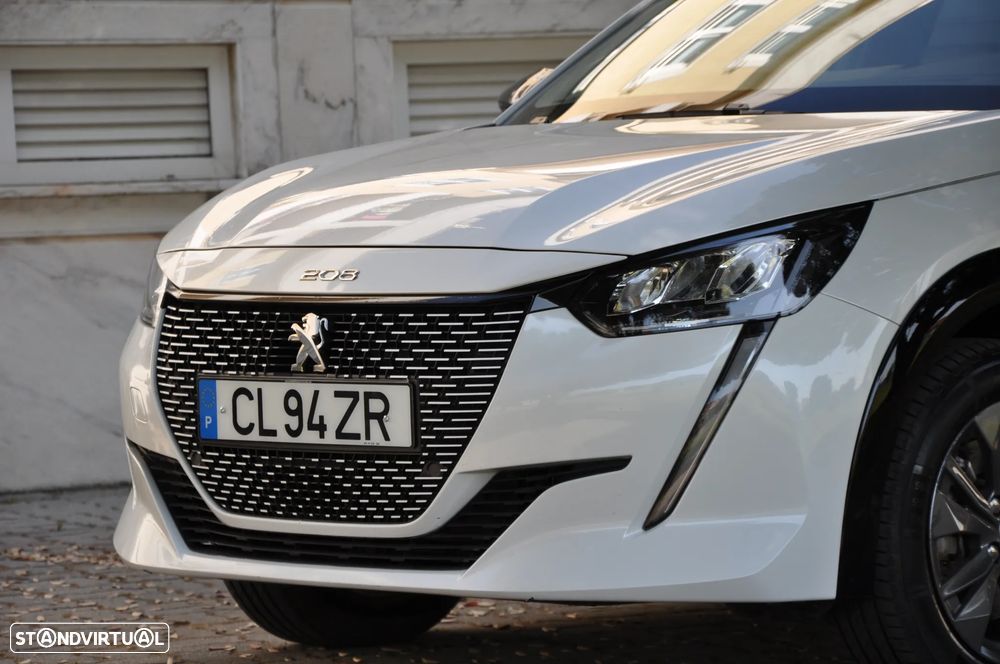Peugeot e-208 E-Style - 15