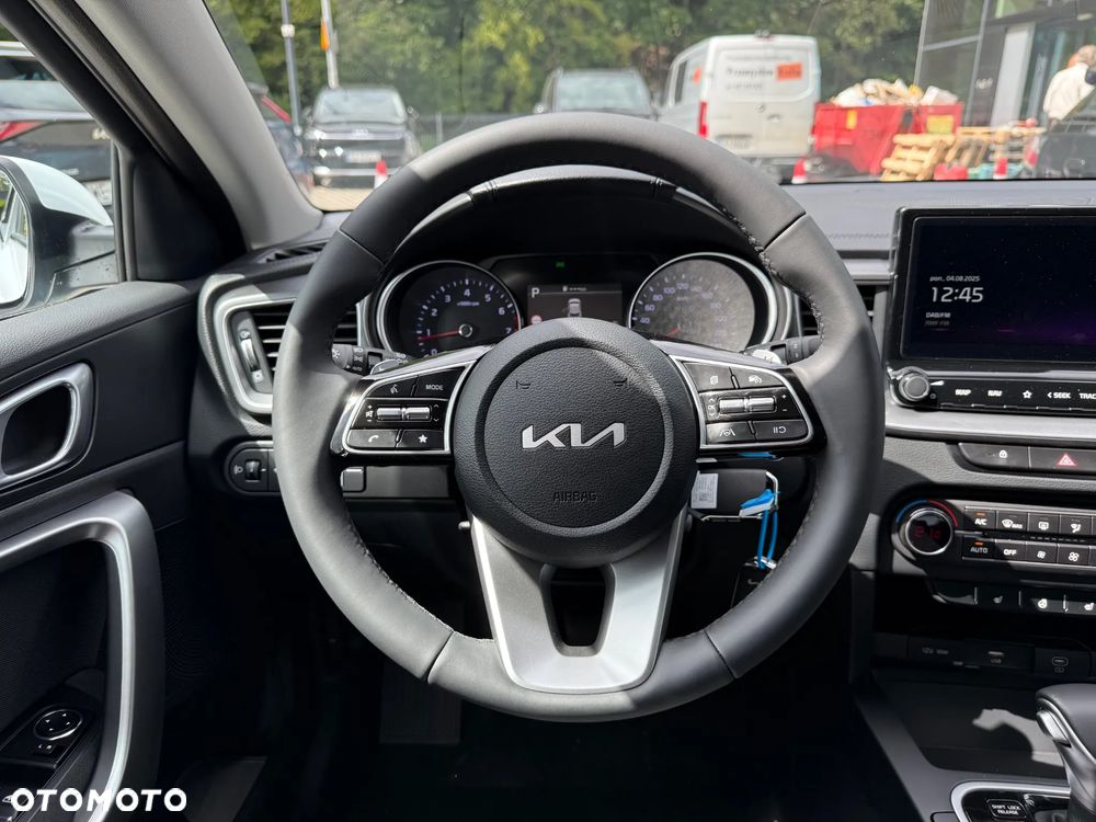 Kia XCeed 1.6 T-GDI M DCT - 19