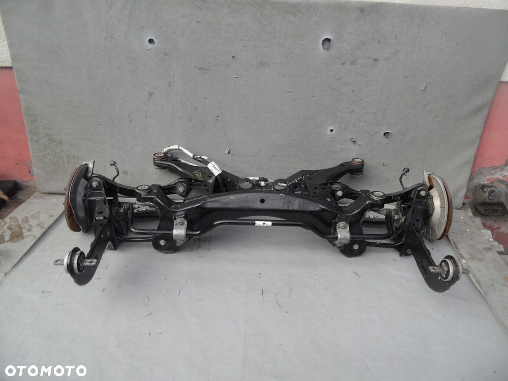 OŚ TYLNA BELKA TYŁ SANKI ZAWIESZENIE ZWROTNICA WAHACZ FORD KUGA MK3 ESCAPE