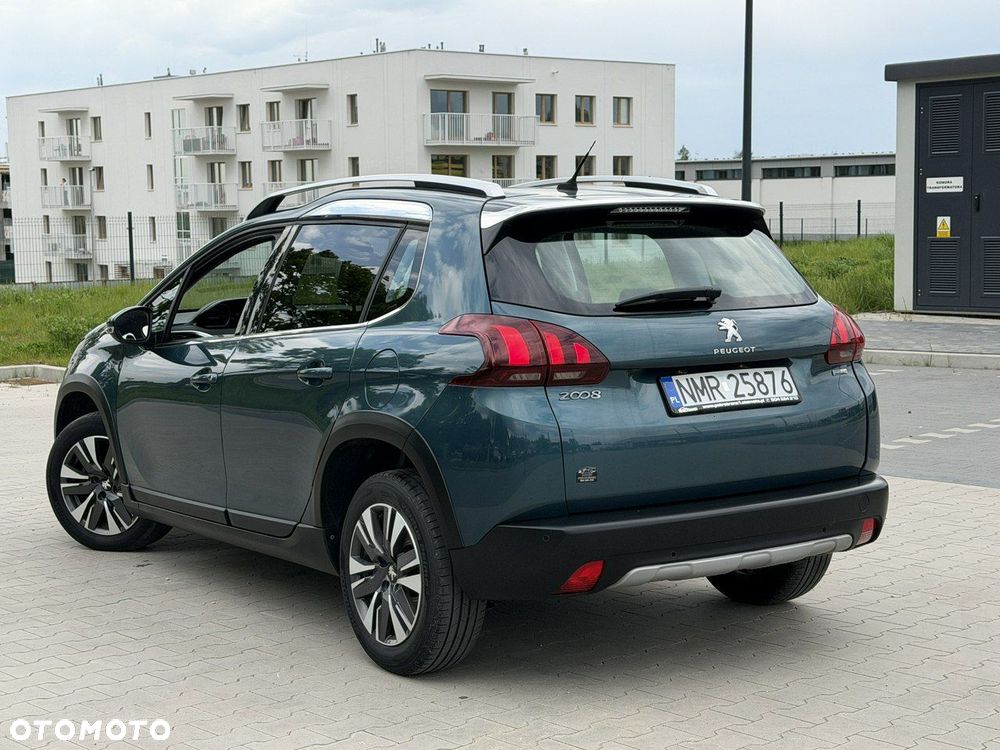 Peugeot 2008 PureTech 110 Stop&Start EAT6 Allure - 8
