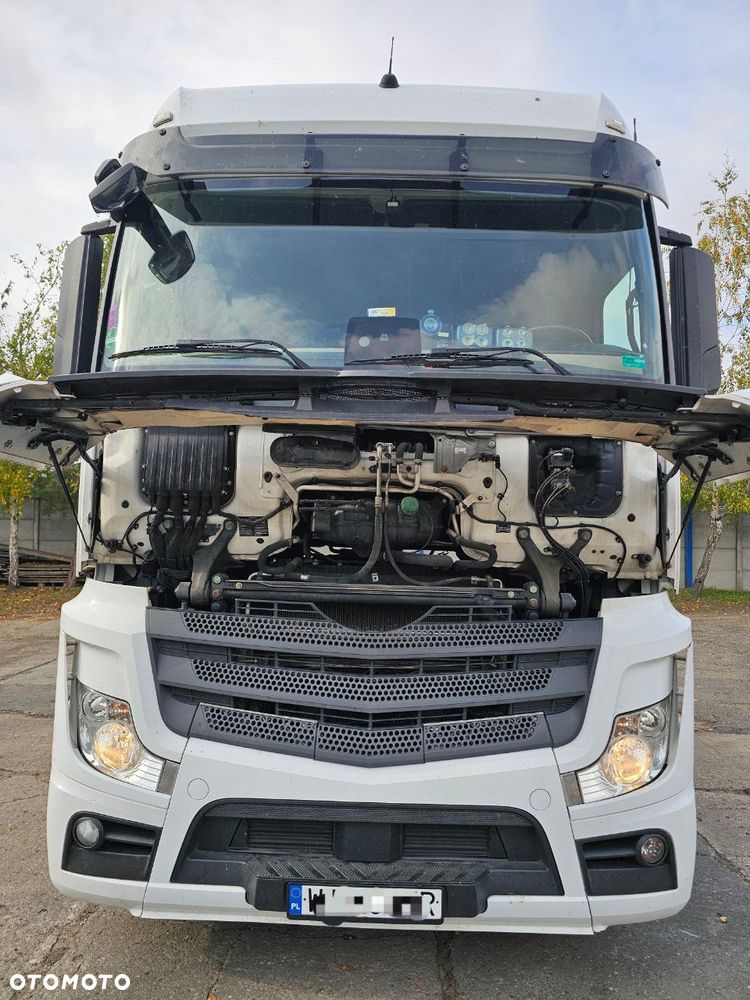 Mercedes-Benz ACTROS - 3