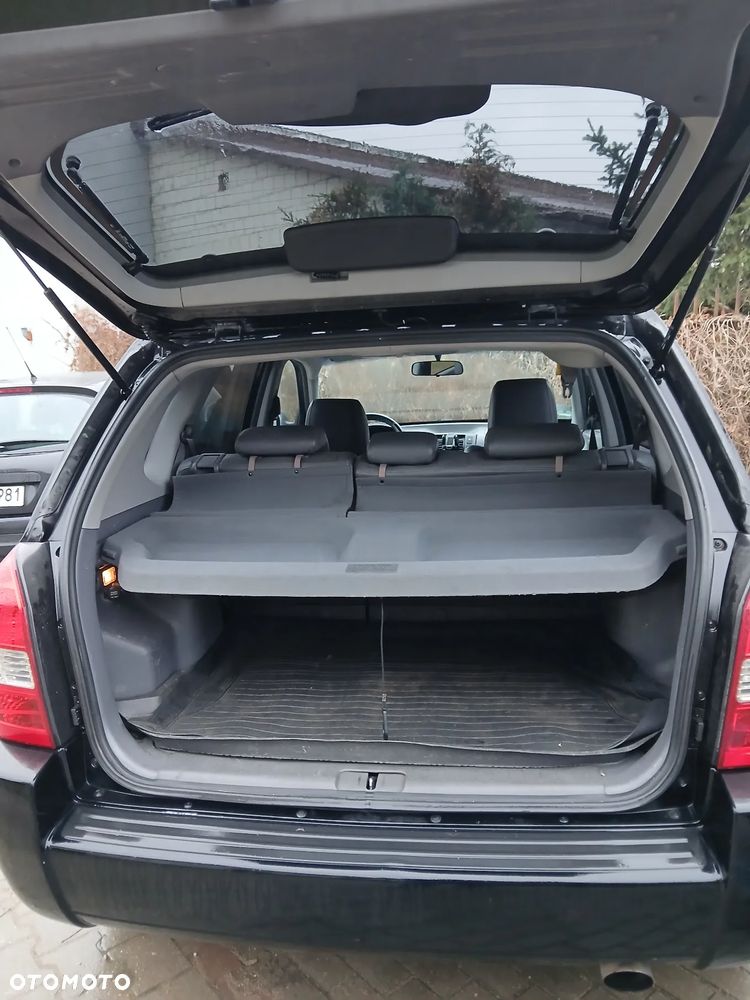 Hyundai Tucson 2.0 Active / Style - 15