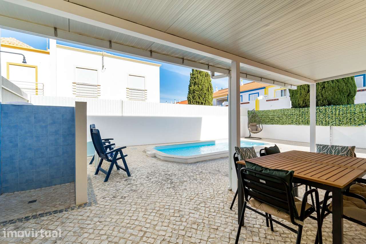Moradia V4 com Piscina Privada no Sotavento Algarvio — Vila Nova de Ca - Grande imagem: 5/38