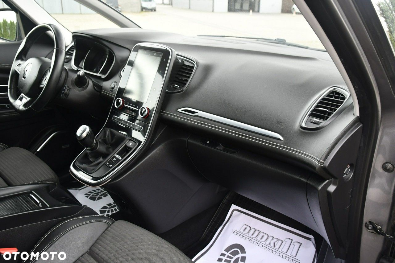 Renault Scenic - 27