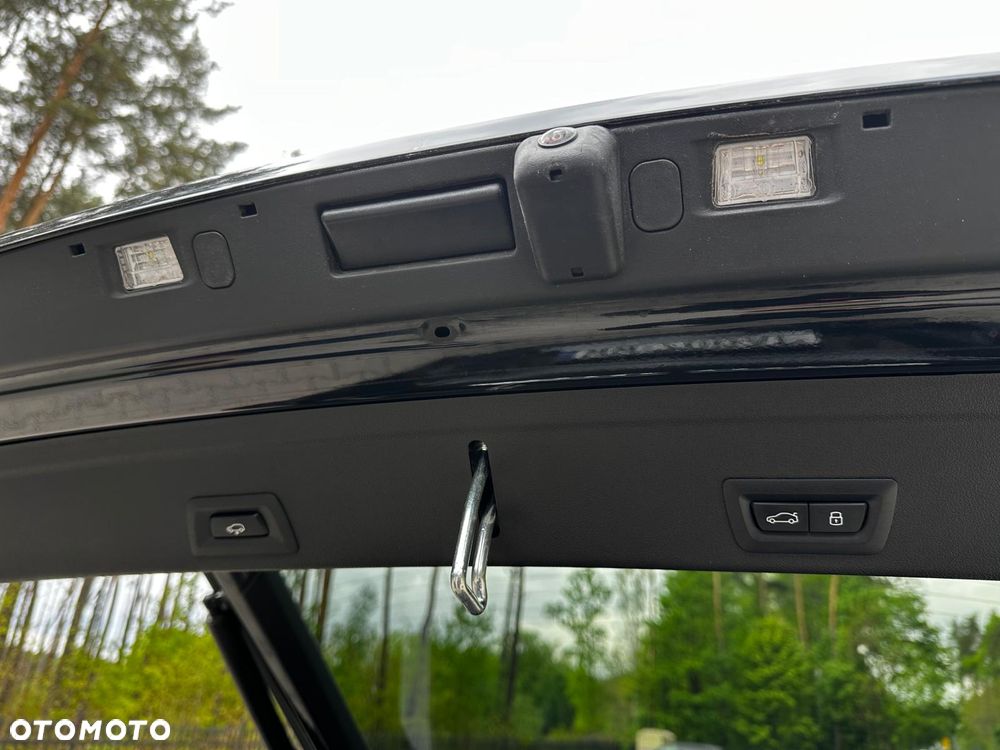 BMW X6 - 36
