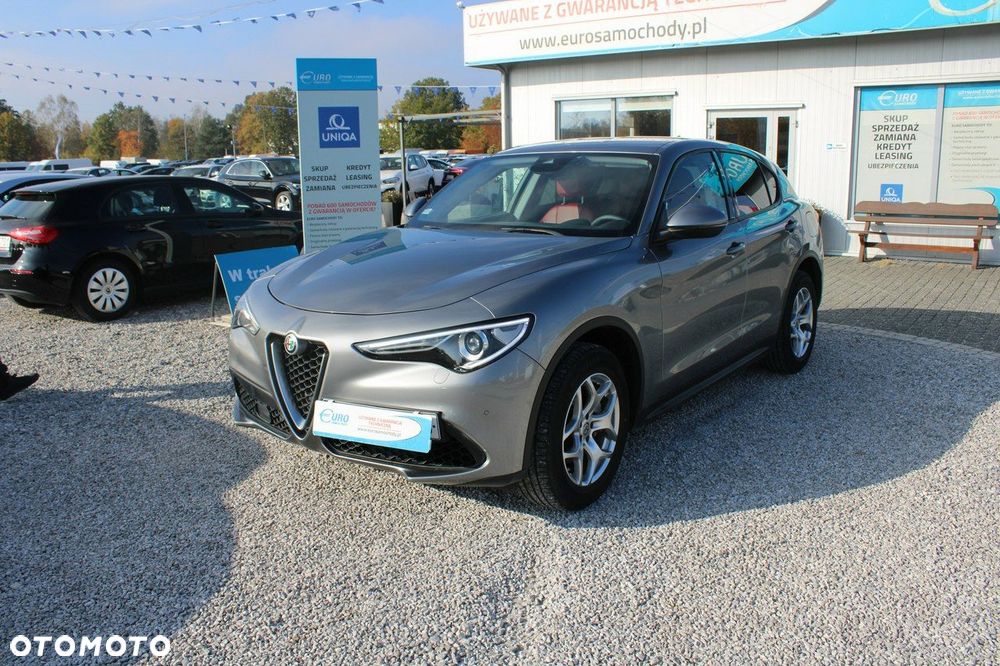 Alfa Romeo Stelvio - 3
