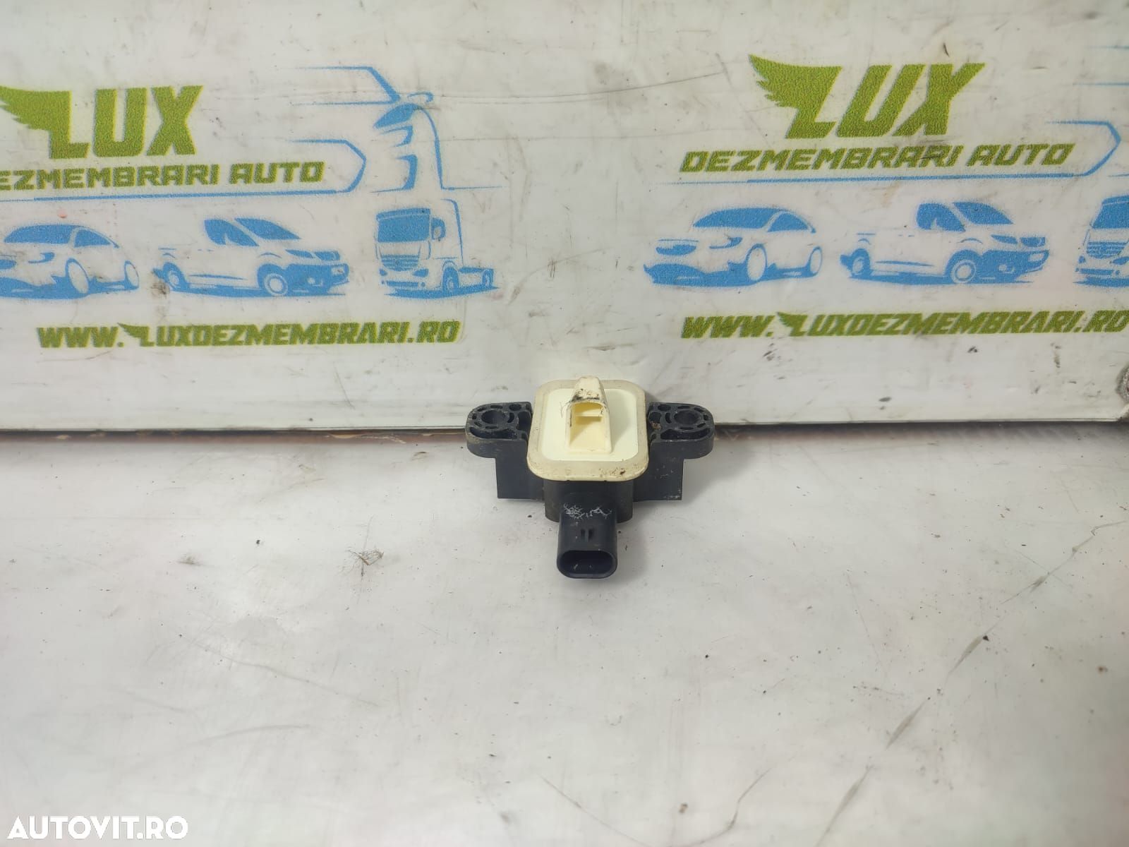 Senzor impact A1668210351 Mercedes-Benz GL-Class X166 [2012 - 2015] - 1