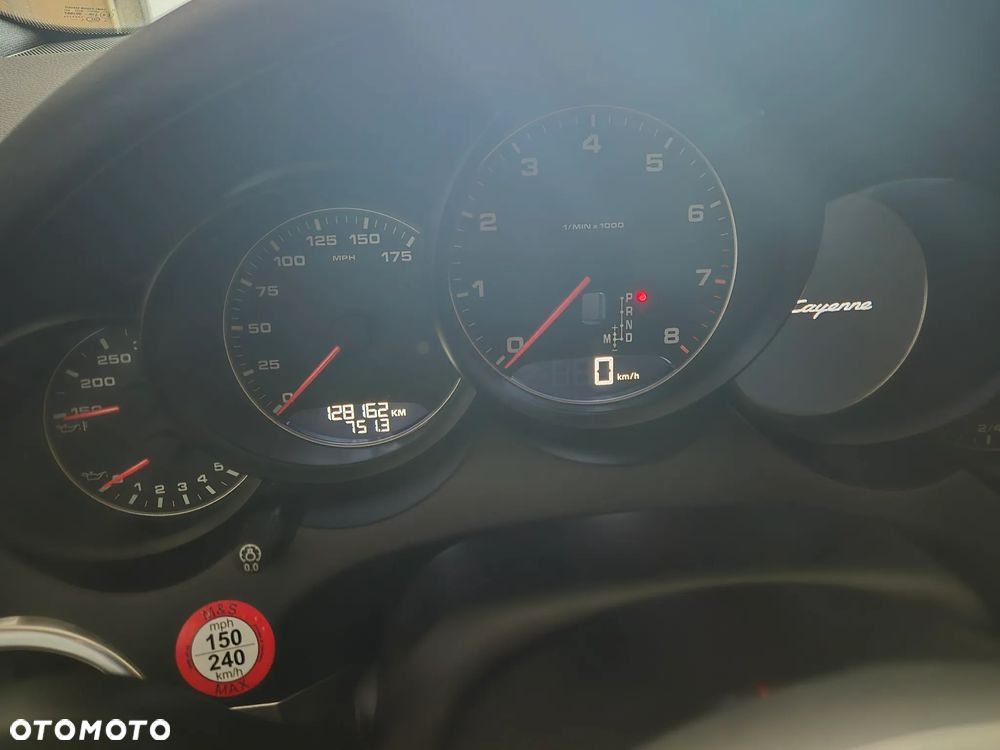 Porsche Cayenne Platinum Edition - 7