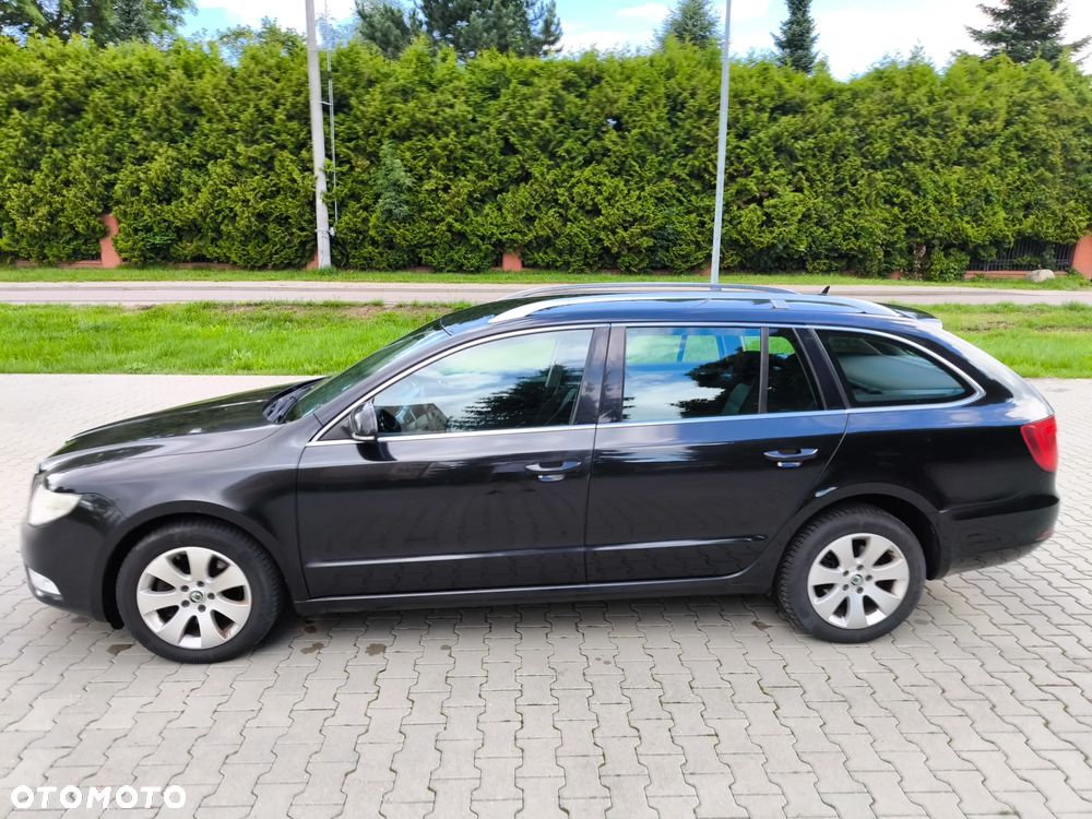 Skoda Superb 2.0 TDI Ambition - 4
