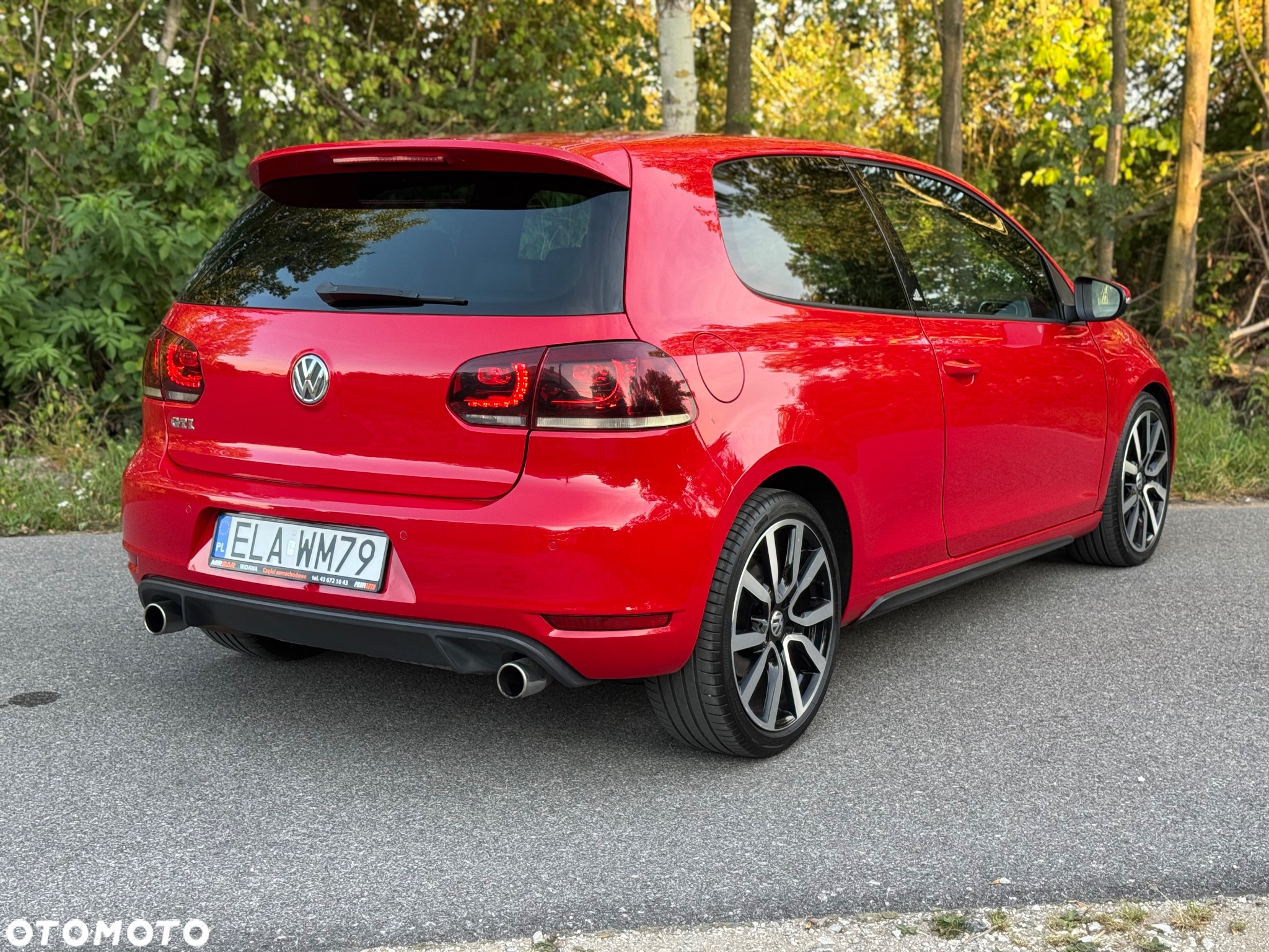 Volkswagen Golf 2.0 GTI adidas - 11