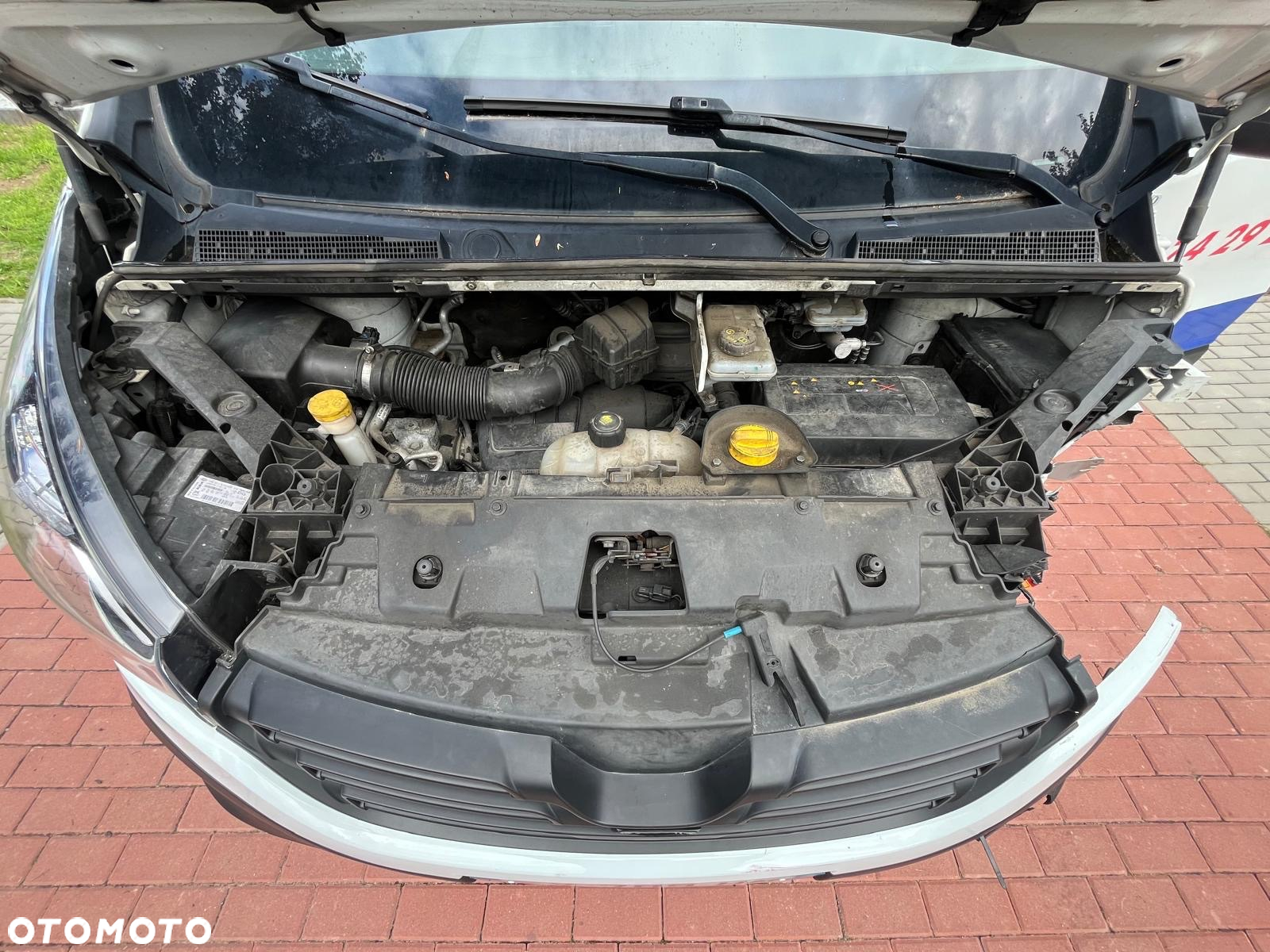 Renault Trafic - 14