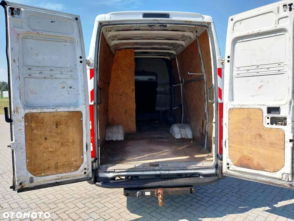 Iveco DAILY 35C15 3.0 D - 15