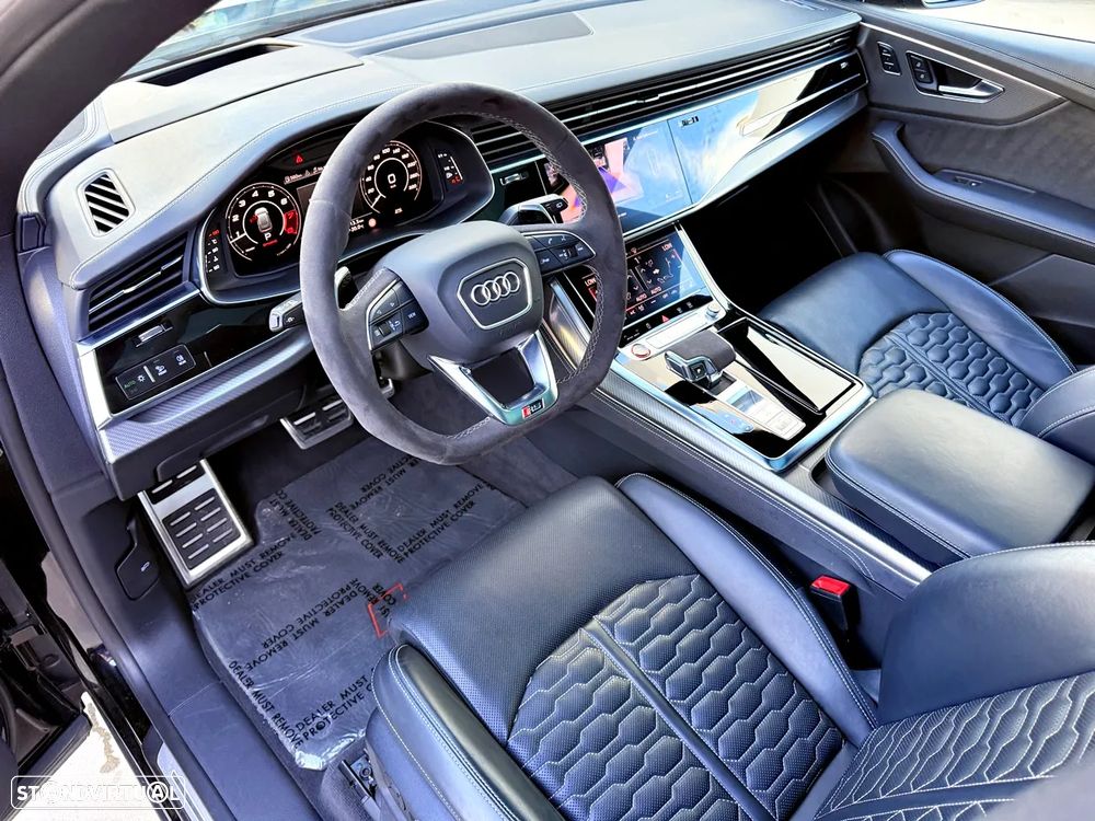 Audi RS Q8 4.0 TFSI quattro Tiptronic - 23