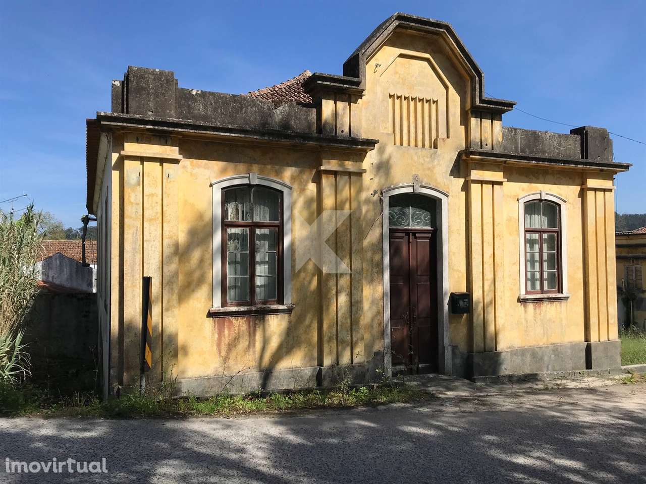 Moradia T7 em Coimbra para restaurar - Grande imagem: 2/27