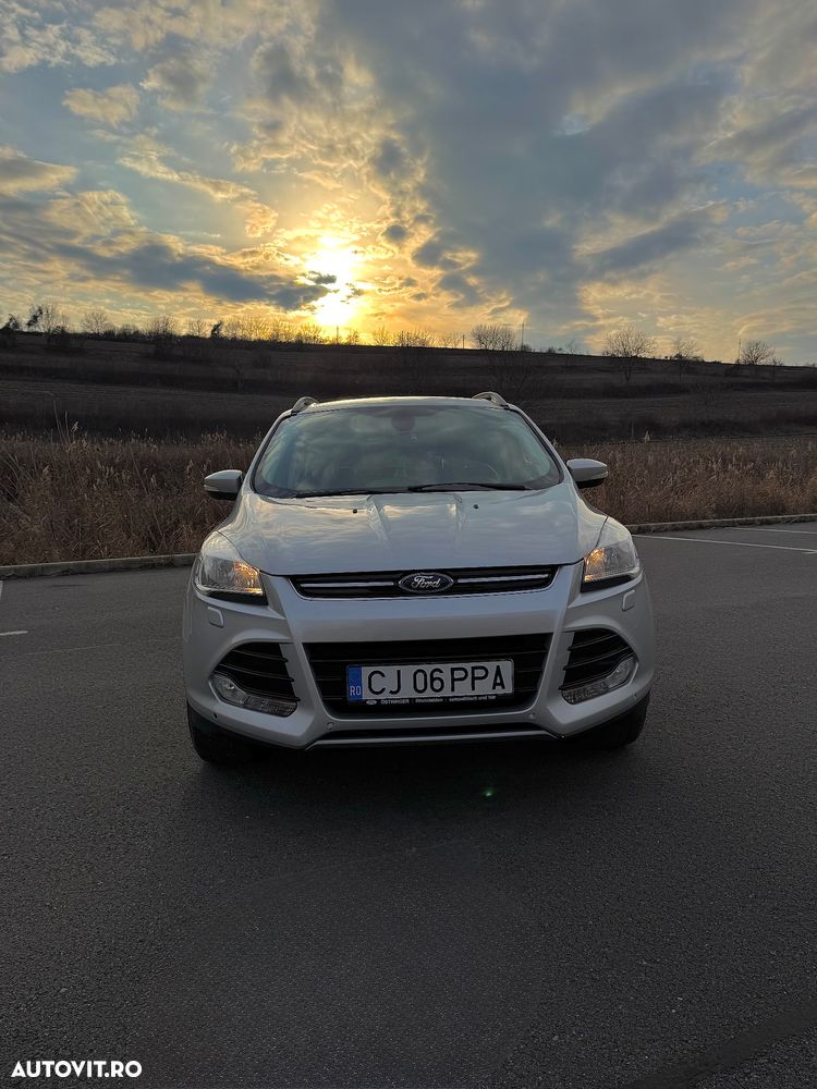 Ford Kuga - 2
