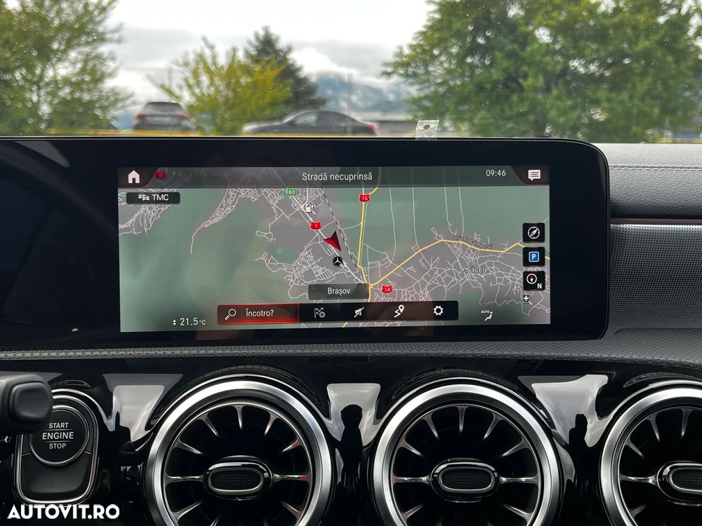 Mercedes-Benz A 250 e 8G-DCT AMG Line - 23