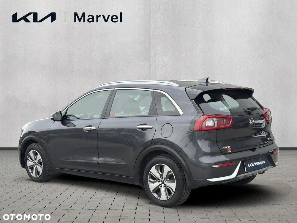 Kia Niro 1.6 GDI Hybrid L - 4