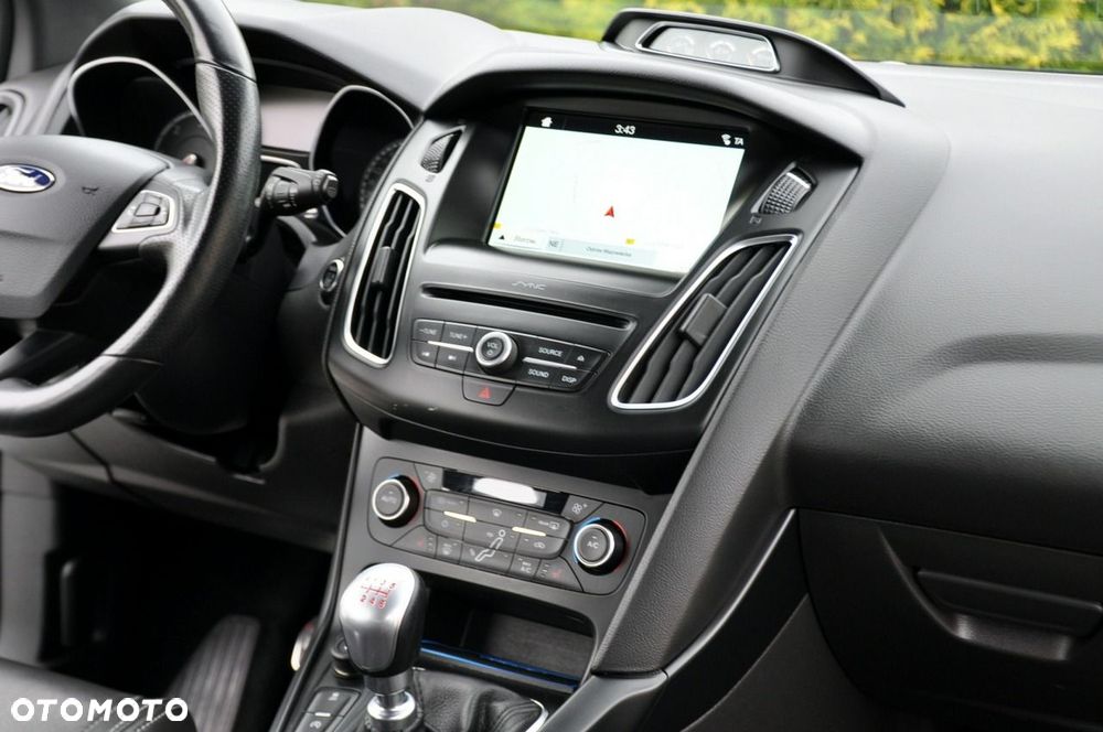 Ford Focus 2.0 TDCi ST - 27